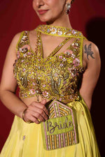 Load image into Gallery viewer, Green Shaded Crop Top Skirt Set
